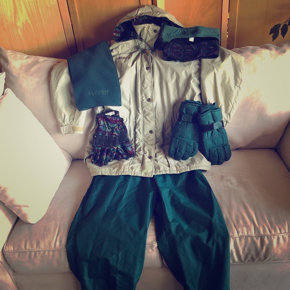 EUC Columbia Ski Coat/pants and accessories